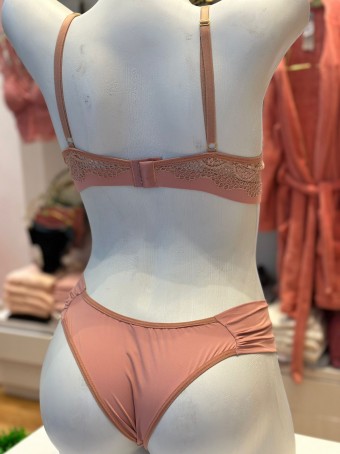 Conjunto Rose