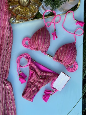 BIQUÍNI GEOVANELLA ROSA