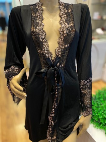 Robe Black renda 