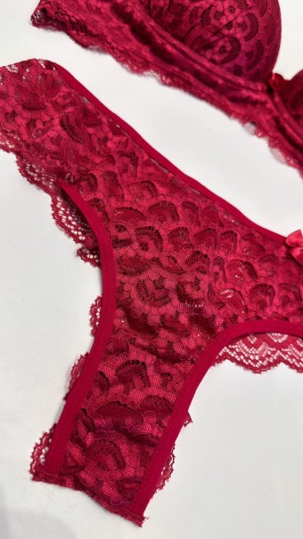 Conjunto Cereja Antonela