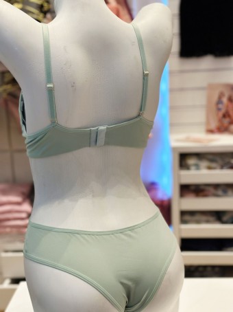 Conjunto Verde