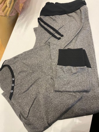 Pijama cinza