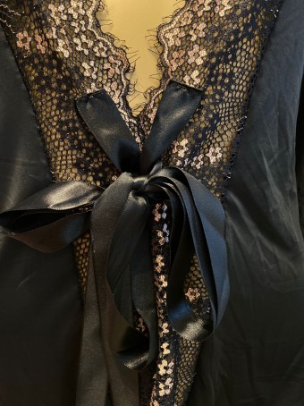 Robe Black renda 