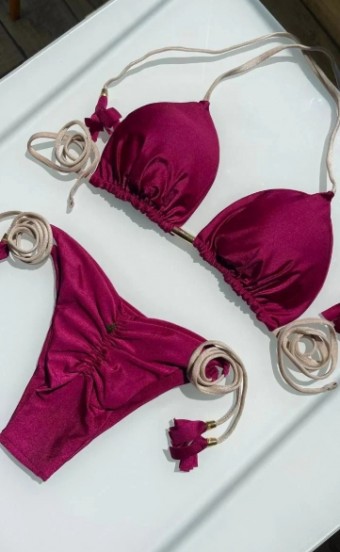 BIQUÍNI ELLOAH GLOW BORDÔ/ TIRAS DOURADA