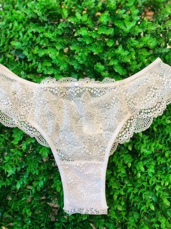 Calcinha plus size Renda 
