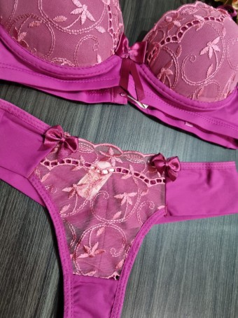Conjunto Rosa Tamanho  M