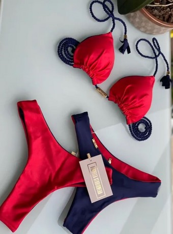 BIQUÍNI CAMÉLIA GLOW VERMELHO CIRRE\ AZUL MARINHO