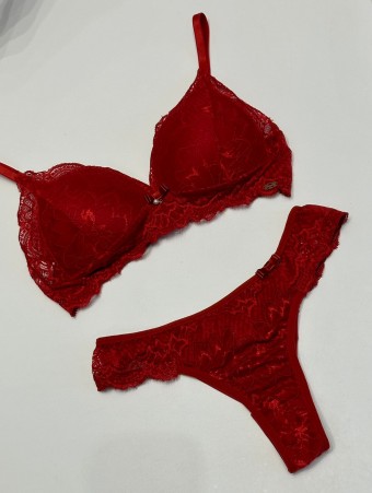 Conjunto Vermelho