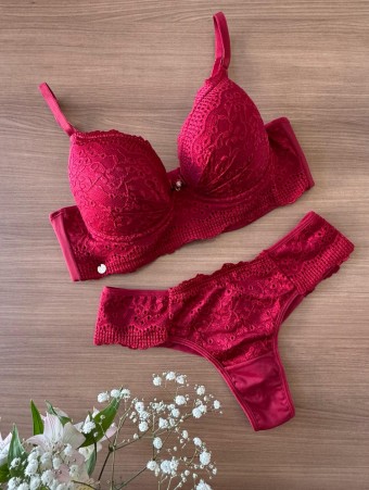 Conjunto Rosa Vermelha