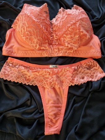 Conjunto G 009 Tamanho  G