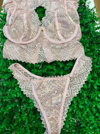 cropped luana