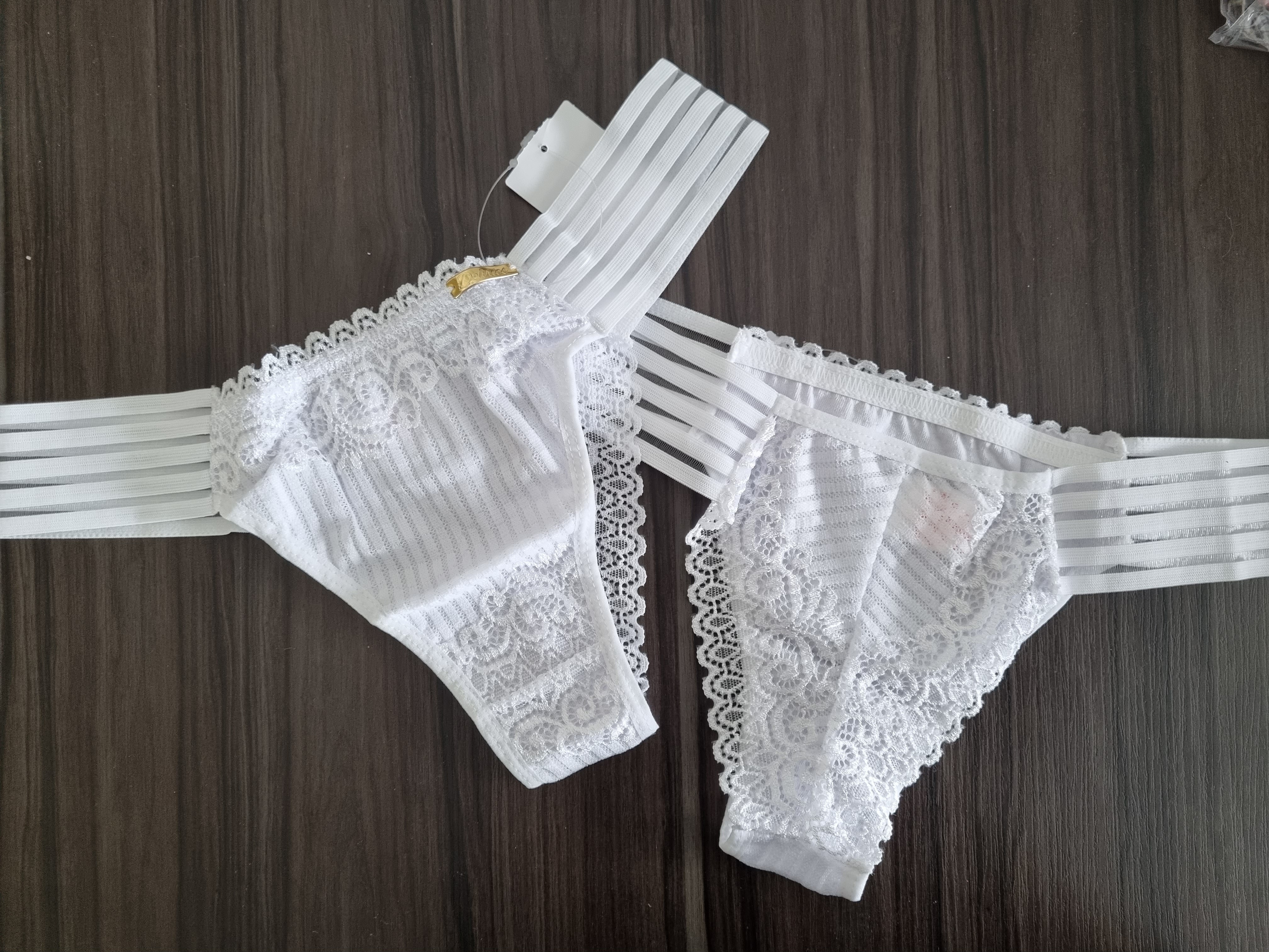 Calcinha Elástico  Tamanho  GG Cor Vermelho