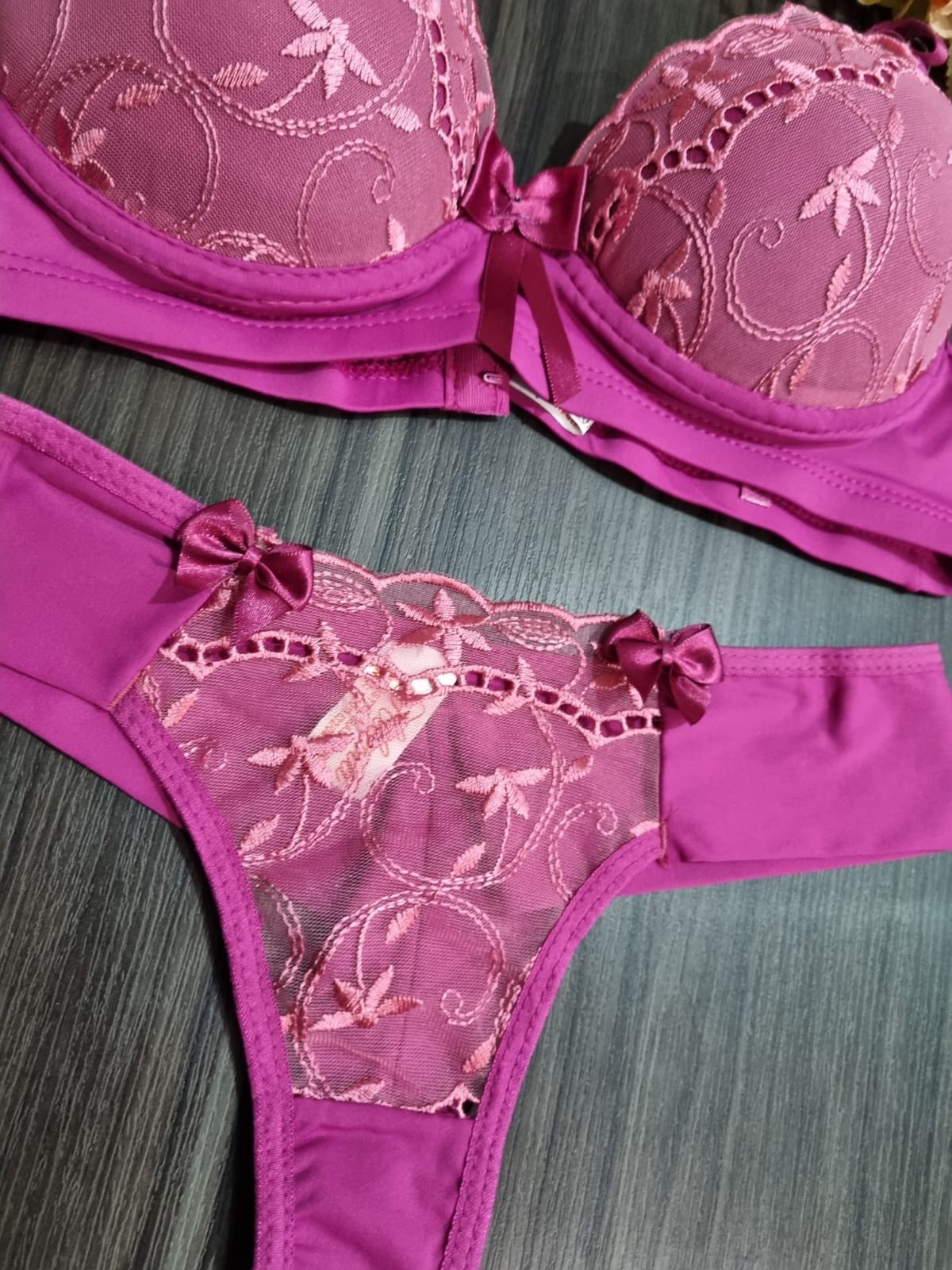 Conjunto Rosa Tamanho  M