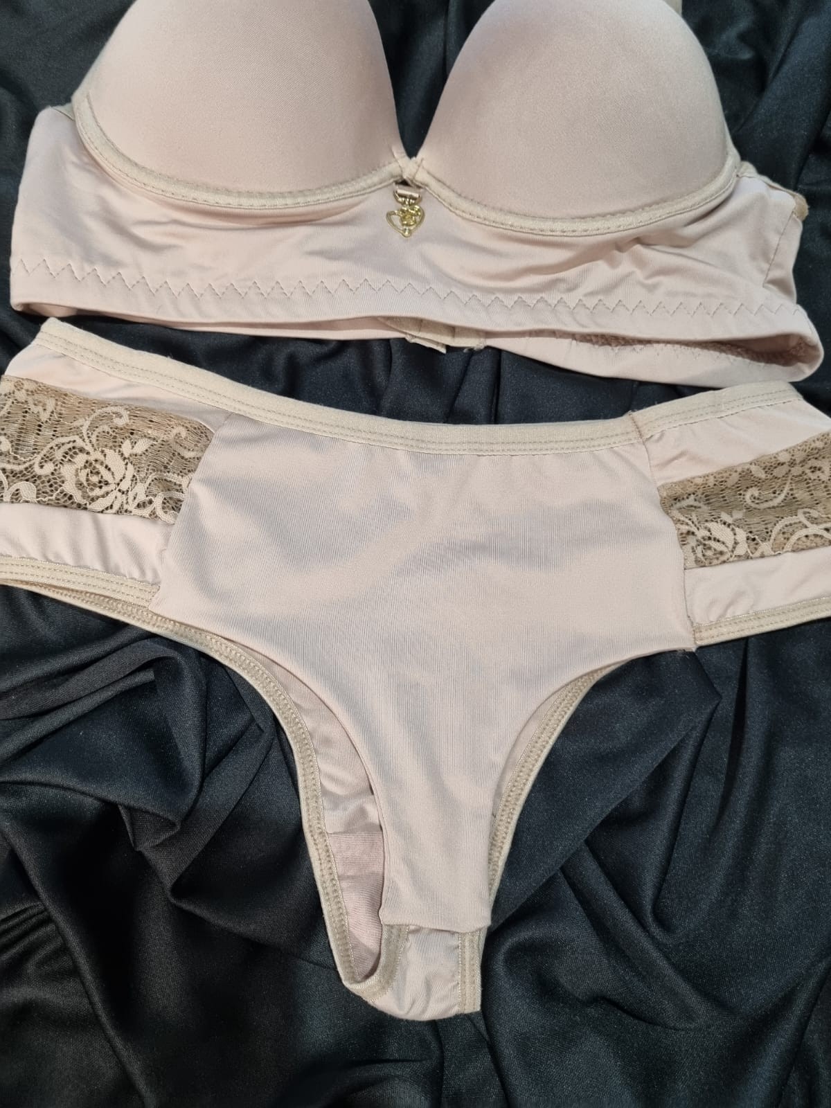 Conjunto GG 008 Tamanho  GG