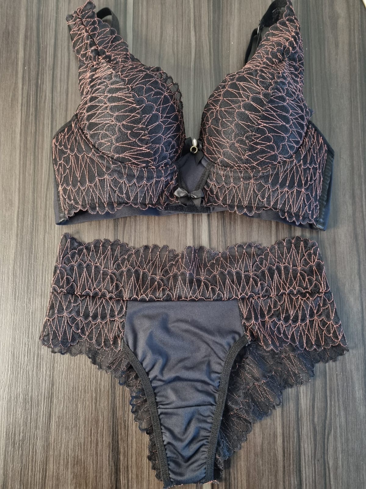 Conjunto Luxo Tamanho  P